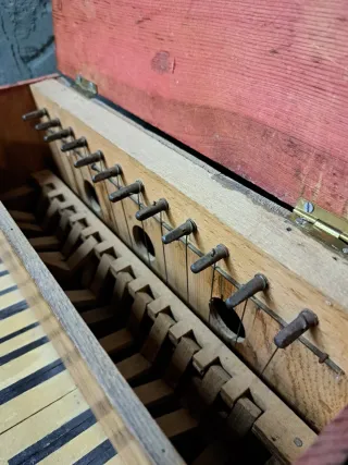 Piano Juguete Antiguo