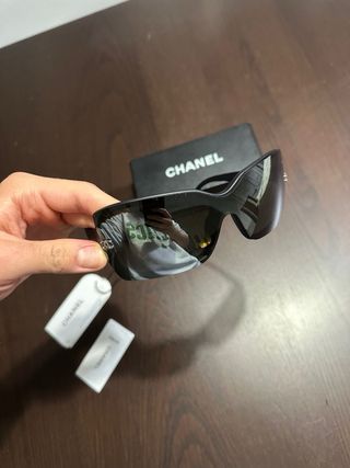Gafas de sol Chanel negras