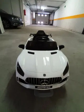Coche Eléctrico Mercedes AMG Blanco