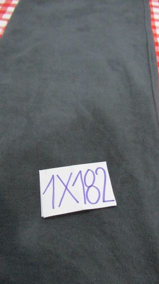 Sábanas individuales y mantitas sofa.