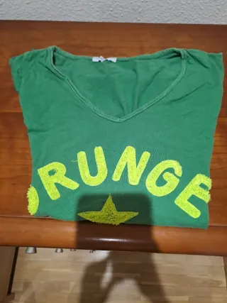 Camiseta verde ANDROMEDE PARÍS mujer