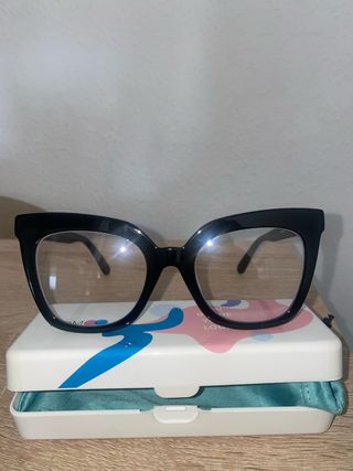Gafas de pasta negras
