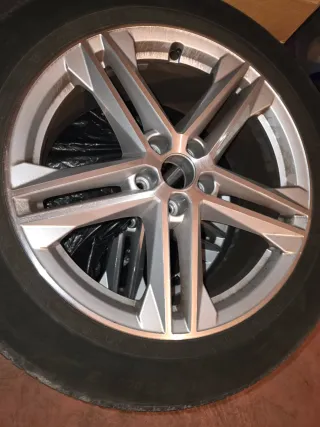 Llantas y Neumáticos Audi Originales