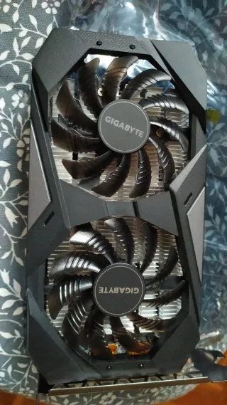 Tarjeta Gráfica Gigabyte GeForce GTX 1650 OC