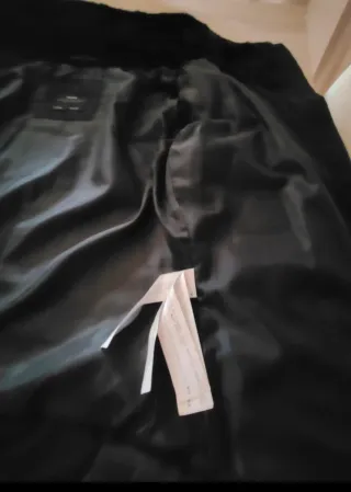 Cazadora invierno entallada negra