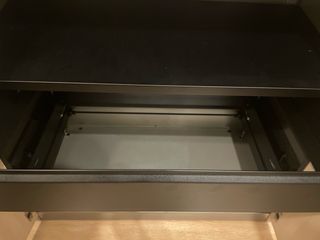 Armario archivador de madera y metal