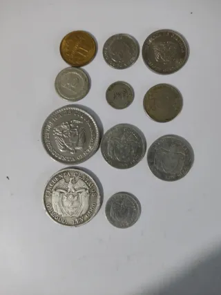 Monedas antiguas de Colombia, siete de plata