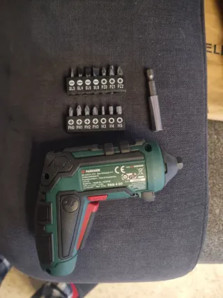 Atornillador Parkside  Recargable