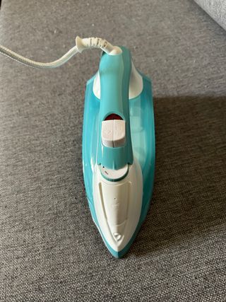 Plancha Vapor Russell Hobbs 2400W