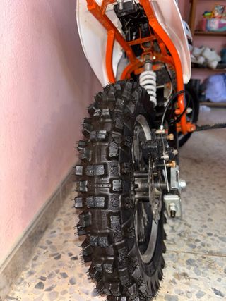 Moto eléctrica infantil Speed Lion Bipower