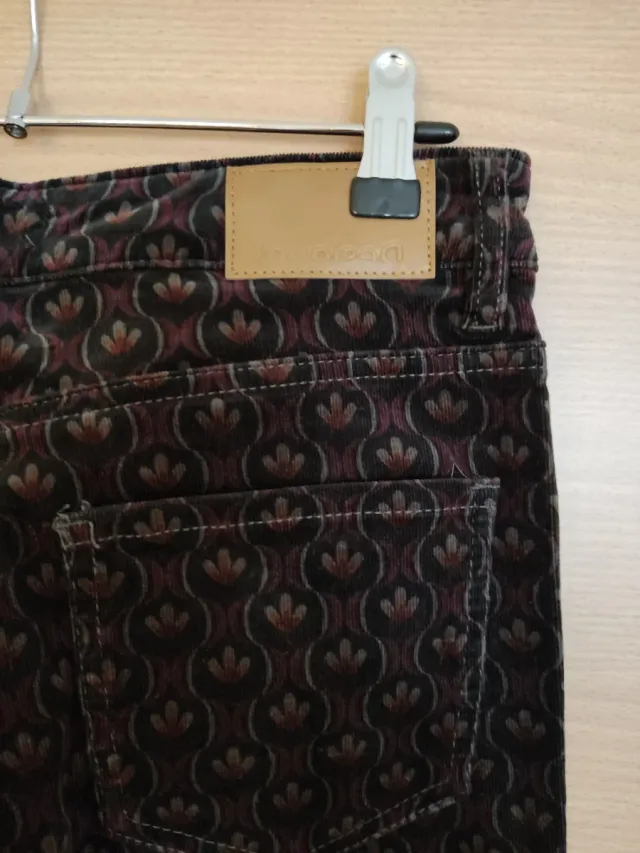 Pantalón Desigual estampado