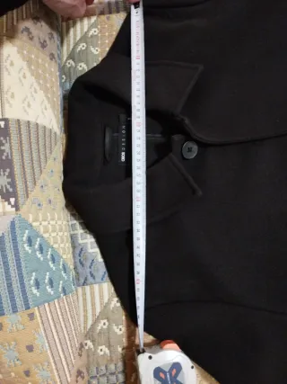 Elegante abrigo largo de invierno unisex negro