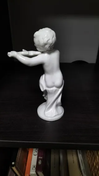 Figura porcelana niño tocando violín de Bidasoa