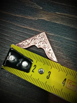 Lotto Pz. L9 Angolieri Metallo Decorativi