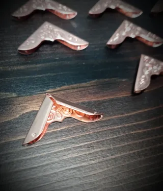 Lotto Pz. L9 Angolieri Metallo Decorativi