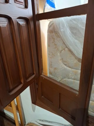 Vintage,ventanas d madera antiguas, última semana