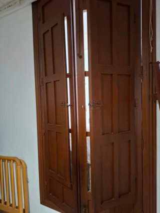 Vintage,ventanas d madera antiguas, última semana