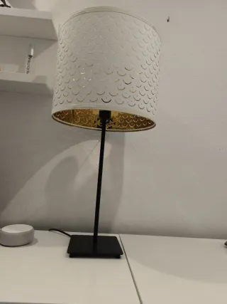 Lámpara Ikea Blanca y Bronce