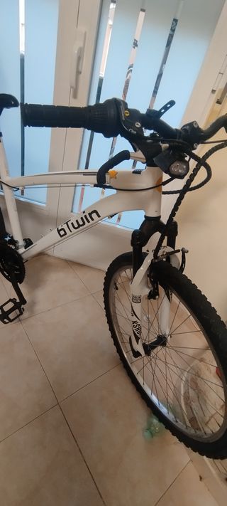 Bicicleta Btwin Rockrider 5.1