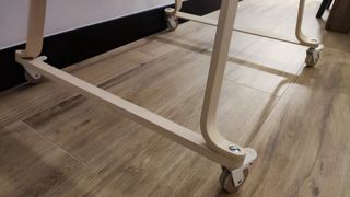 Moises Nórdico con ruedas de IKEA