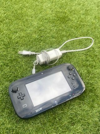 Nintendo Wii U GamePad + Cargador + Lápiz Táctil