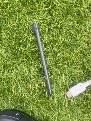 Nintendo Wii U GamePad + Cargador + Lápiz Táctil