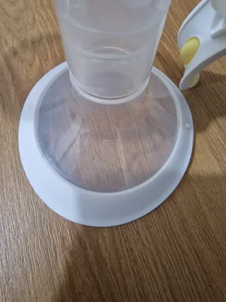 Extractor Leche Manual - Medela Harmony