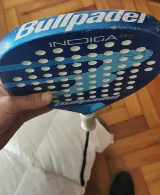 Pala BULLPADEL Indiga para niño