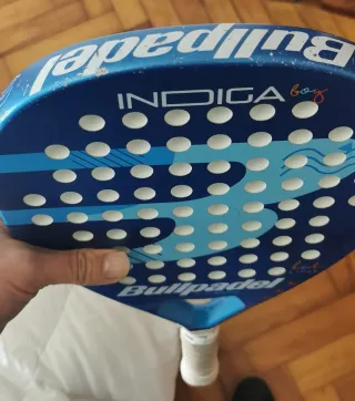 Pala BULLPADEL Indiga para niño