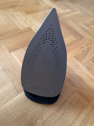 Plancha de vapor Taurus Amazing - nueva