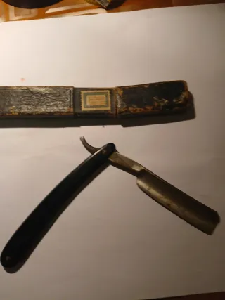 Navaja antigua de peluquería