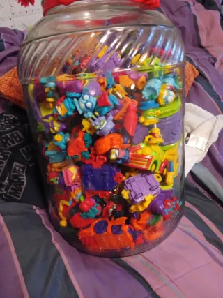 Figuras Superzings+policía+coches