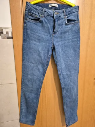 Vaqueros rectos Zara azul