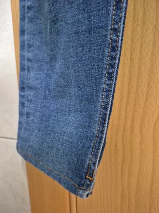 Vaqueros rectos Zara azul