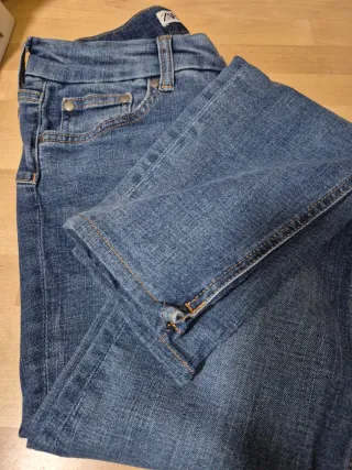 Vaqueros rectos Zara azul