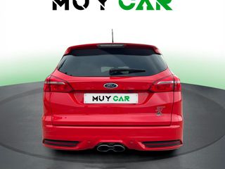 Ford Focus SportBreak 2.0 EcoBoost ST 184 kW (250 CV)