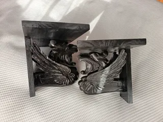 Peana tallada de madera