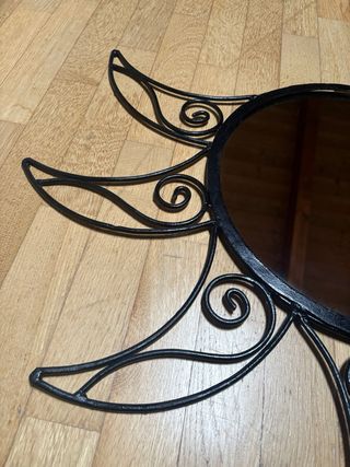 Specchio a forma di sole