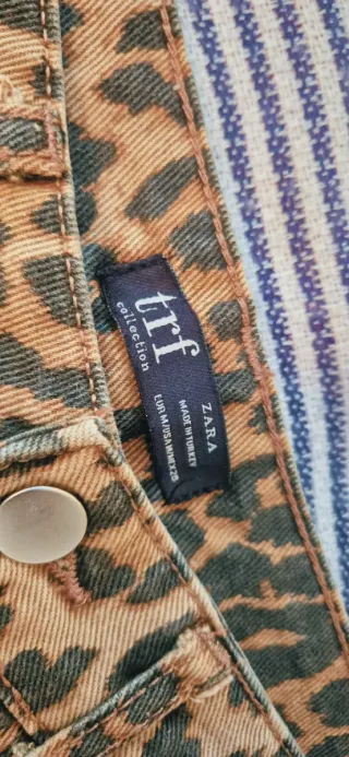 Minifalda denim leopardo Zara M