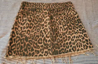 Minifalda denim leopardo Zara M