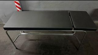 Camilla medica negra