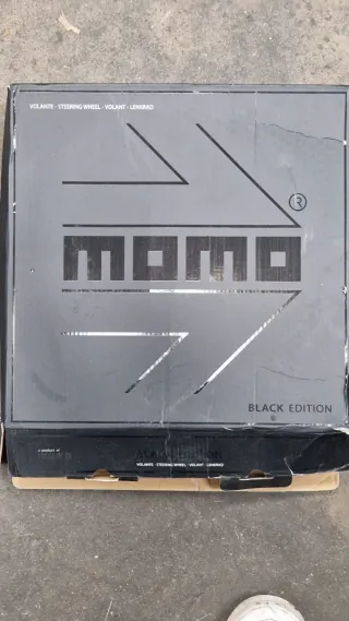 VOLANTE MOMO COCHE NEGRO NUEVO