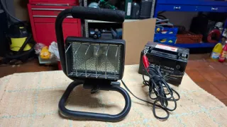 Lampara de trabajo para bateria y mechero