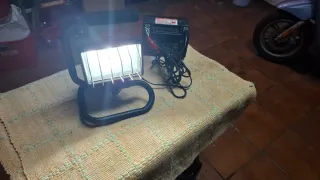 Lampara de trabajo para bateria y mechero