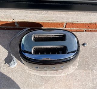 Tostadora SMEG Negra