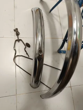 Lote guardabarros y parrilla BH paseo 24