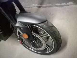 Moto Eléctrica Zitmuv Zodin Naked