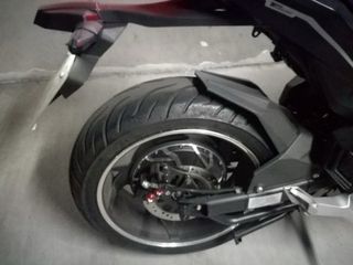 Moto Eléctrica Zitmuv Zodin Naked