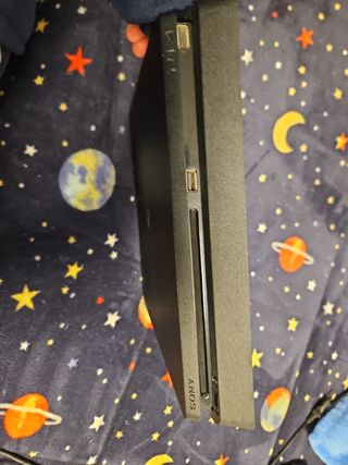 PlayStation 4 Slim