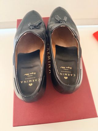 Mocasines Carmina Piel Negra Tassel